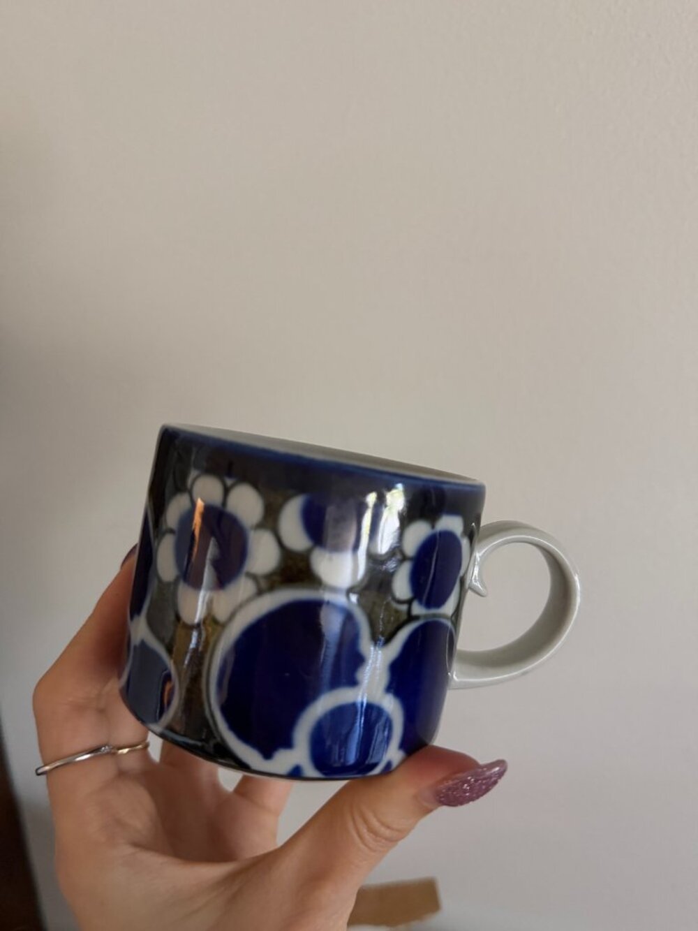 Vintage Arabia Finland Saara Mug 1971 - Blue Floral, Anja Jaatinen-Winquist